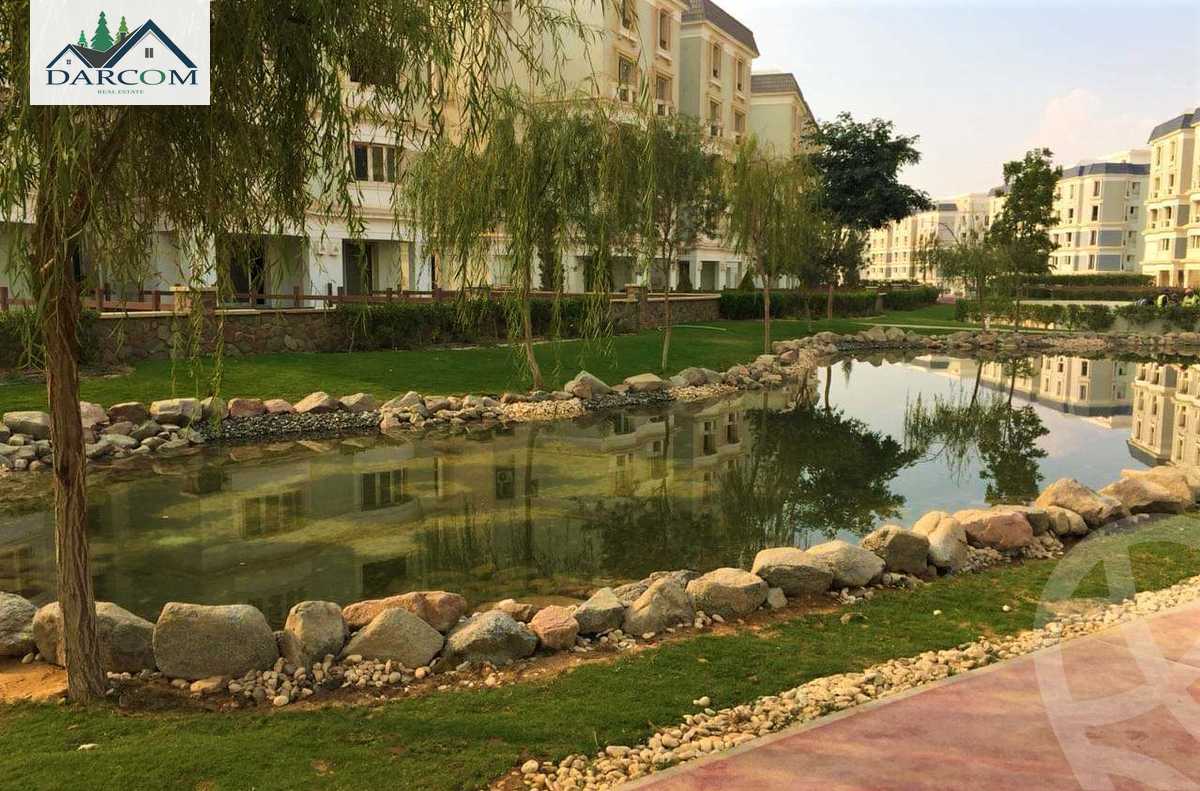 https://aqarmap.com.eg/en/listing/4073031-for-sale-cairo-new-cairo-compounds-mountain-view-hyde-park