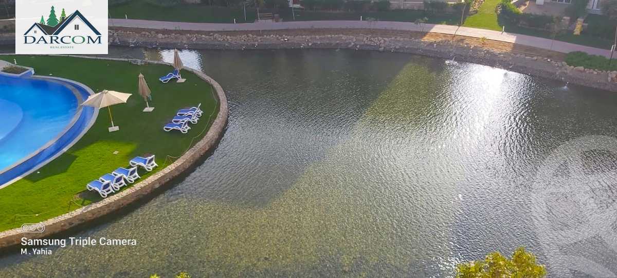 https://aqarmap.com.eg/en/listing/4073031-for-sale-cairo-new-cairo-compounds-mountain-view-hyde-park