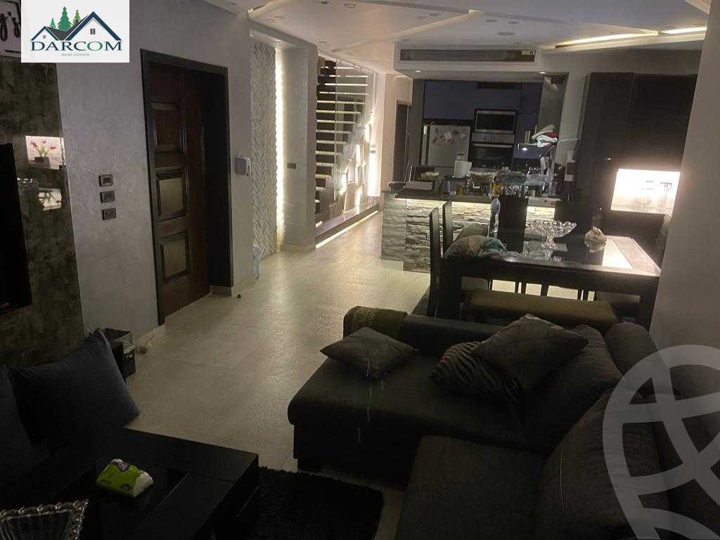 https://aqarmap.com.eg/en/listing/4075951-for-sale-cairo-new-cairo-compounds-mountain-view-hyde-park