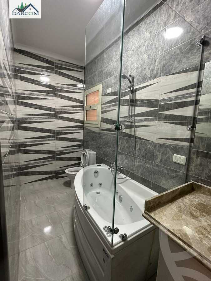 https://aqarmap.com.eg/en/listing/4077969-for-rent-cairo-new-cairo-compounds-hayati-residence