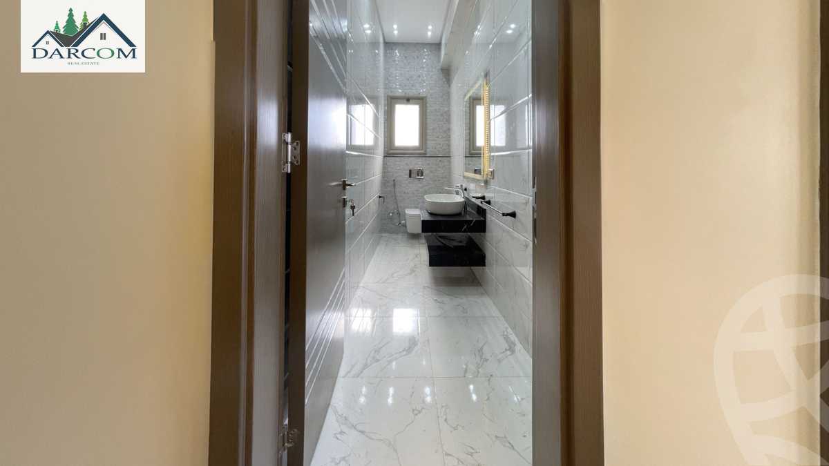 https://aqarmap.com.eg/en/listing/4091075-for-rent-cairo-new-cairo-compounds-galleria-moon-valley