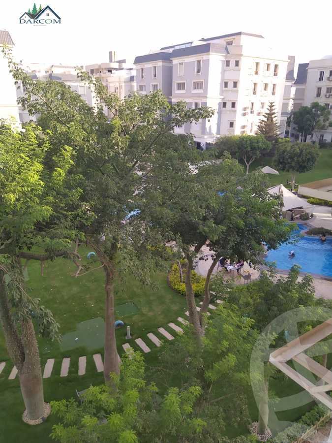 https://aqarmap.com.eg/en/listing/4093845-for-sale-cairo-new-cairo-compounds-mountain-view-hyde-park