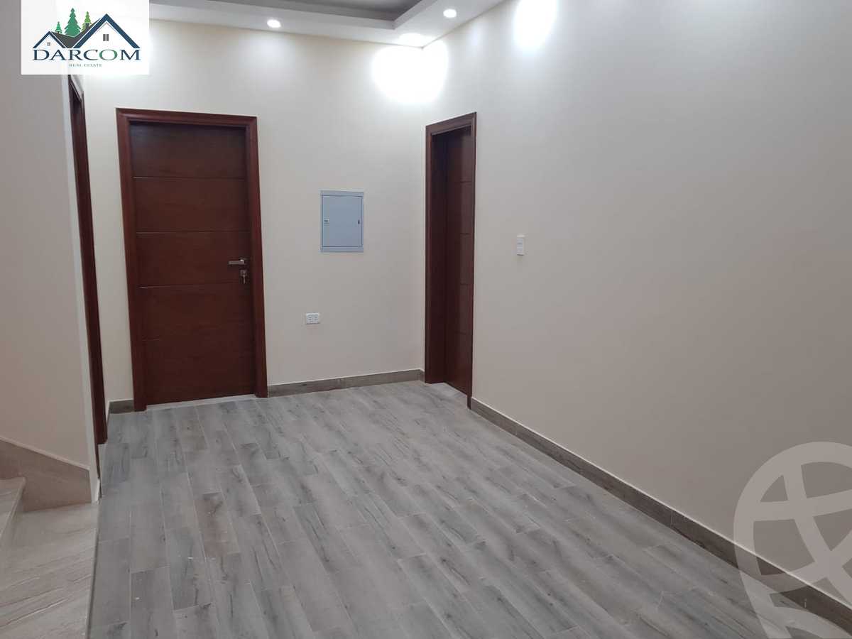 https://aqarmap.com.eg/en/listing/4093894-for-rent-cairo-new-cairo-compounds-les-rois