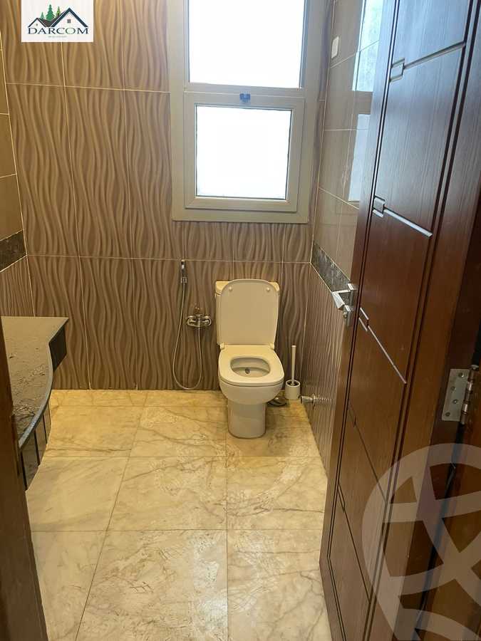 https://aqarmap.com.eg/ar/listing/4094054-for-rent-cairo-new-cairo-compounds-kmbwnd-fyldj-jyt-blm-hylz