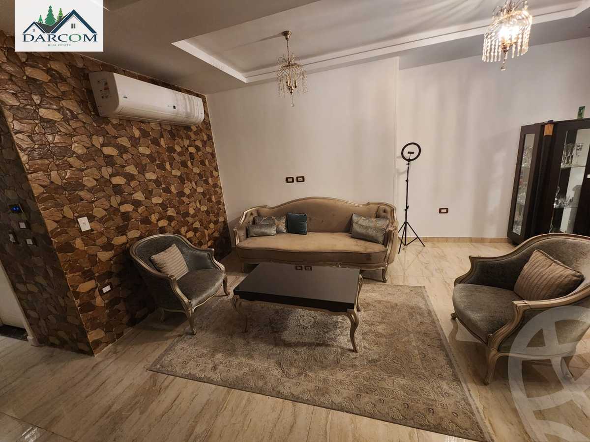 https://aqarmap.com.eg/en/listing/4096238-for-sale-cairo-new-cairo-compounds-mountain-view-hyde-park