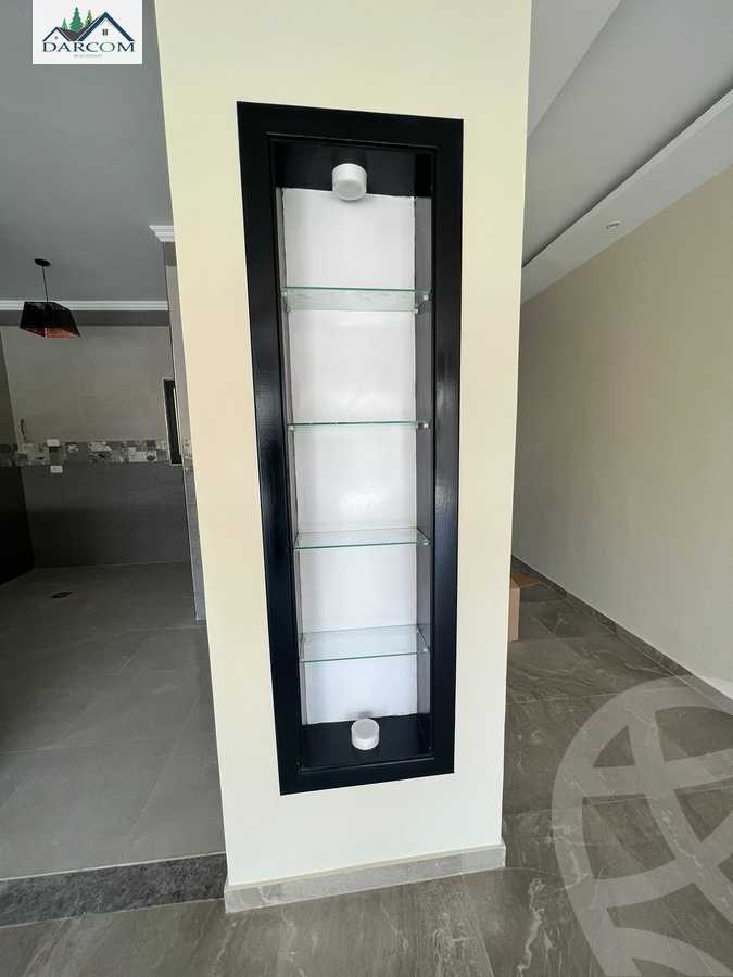 https://aqarmap.com.eg/ar/listing/4101894-for-rent-cairo-new-cairo-compounds-lake-view