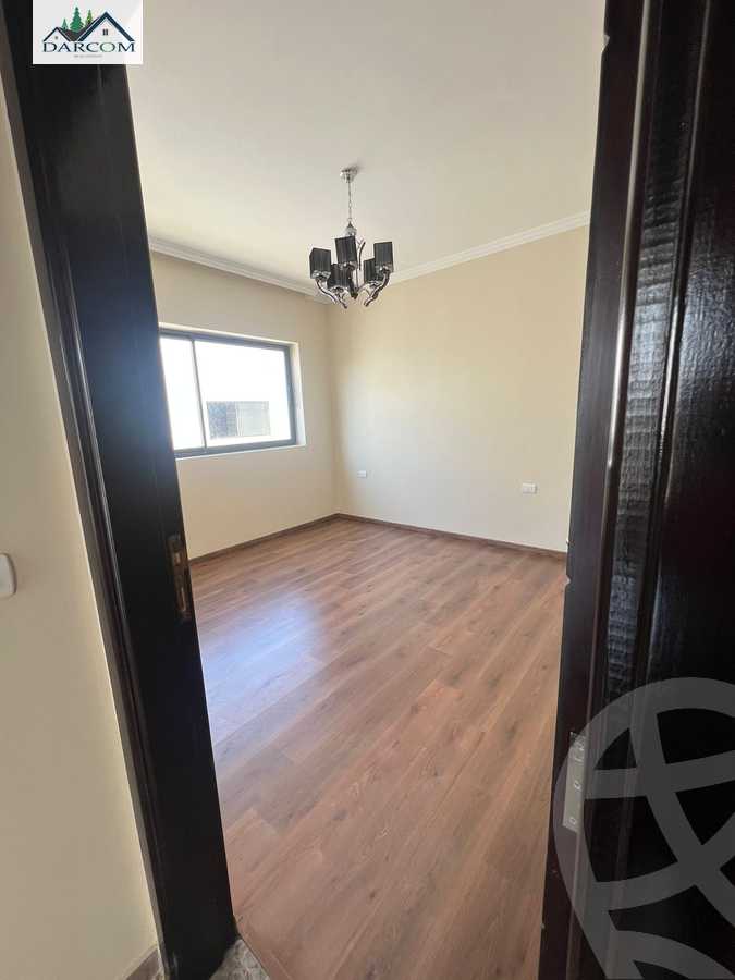 https://aqarmap.com.eg/ar/listing/4101894-for-rent-cairo-new-cairo-compounds-lake-view