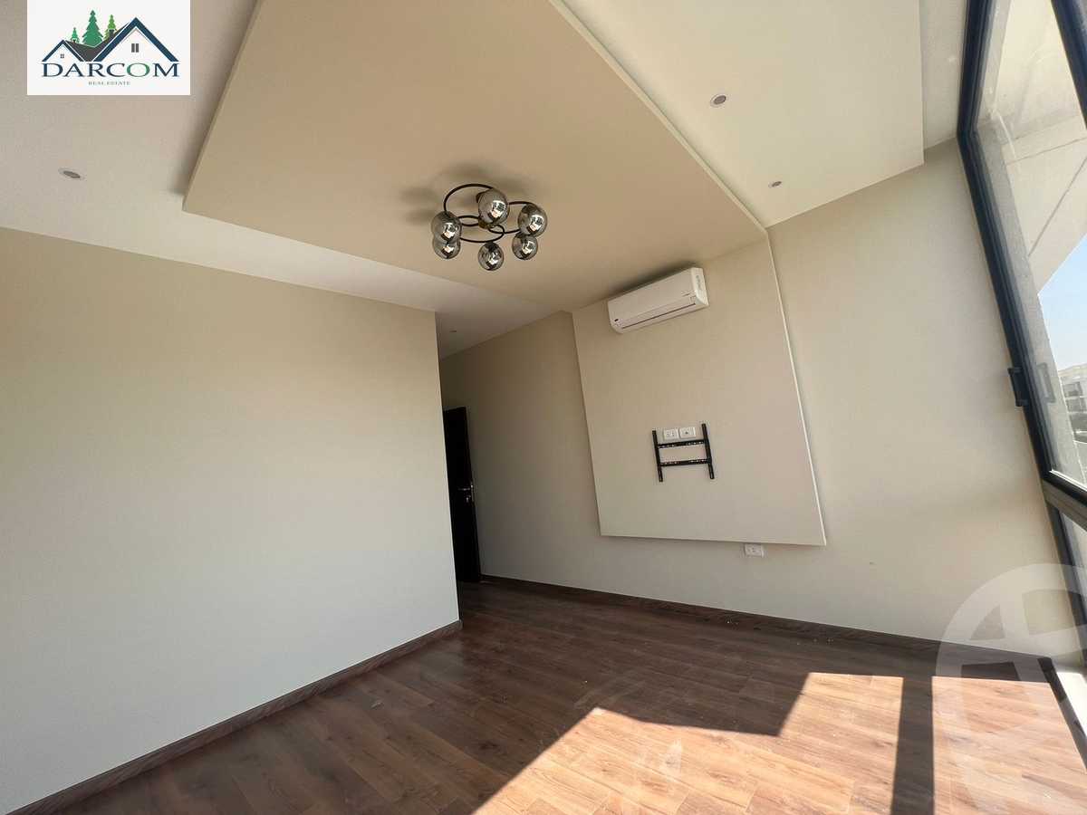 https://aqarmap.com.eg/ar/listing/4101894-for-rent-cairo-new-cairo-compounds-lake-view