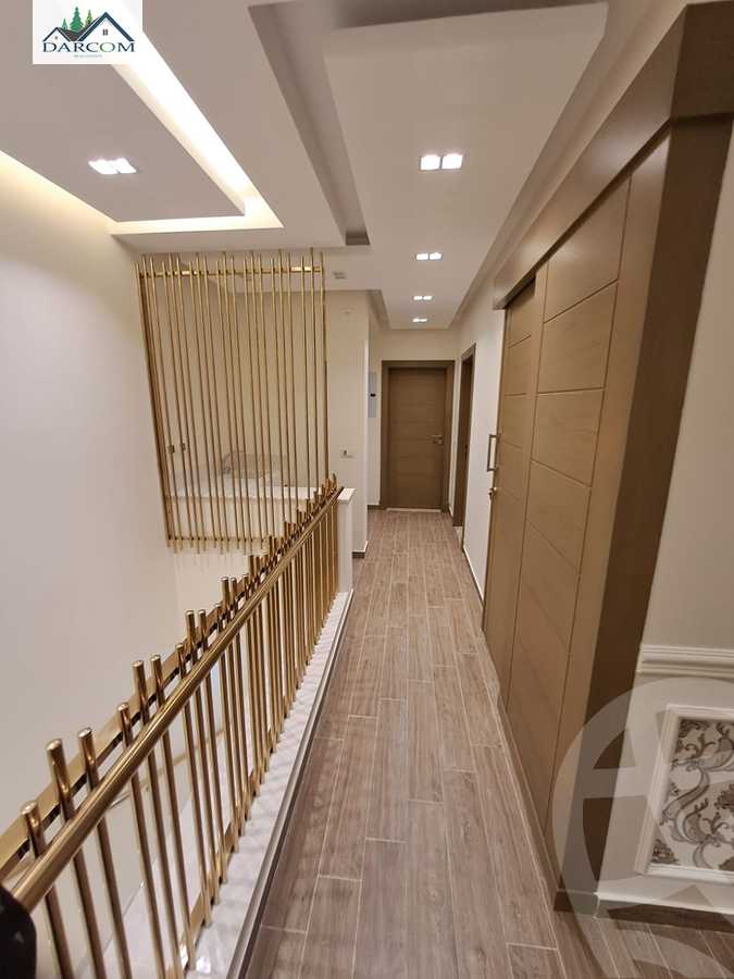 https://aqarmap.com.eg/en/listing/4129358-for-rent-cairo-new-cairo-compounds-mountain-view-hyde-park