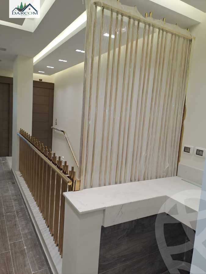 https://aqarmap.com.eg/en/listing/4129358-for-rent-cairo-new-cairo-compounds-mountain-view-hyde-park
