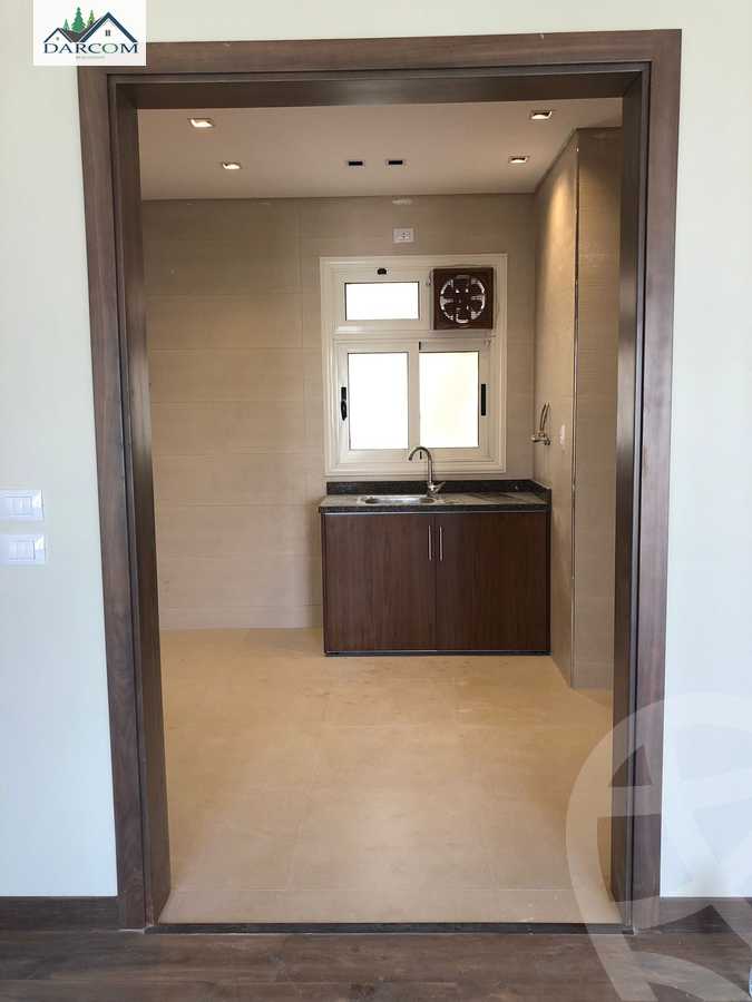 https://aqarmap.com.eg/en/listing/4129765-for-rent-cairo-new-cairo-compounds-mountain-view-hyde-park