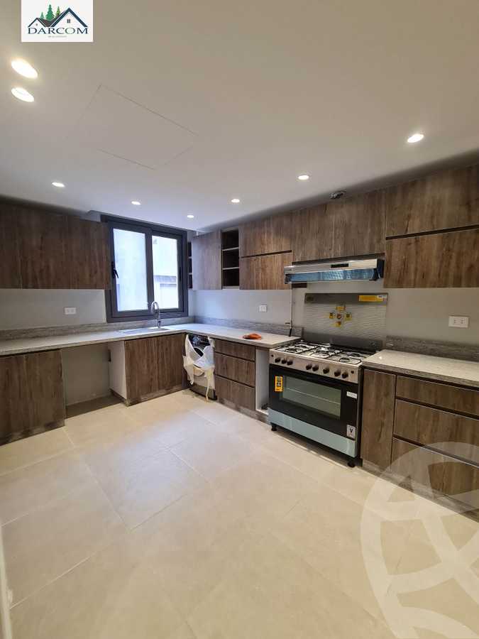 https://aqarmap.com.eg/ar/listing/4140772-for-rent-cairo-new-cairo-compounds-silver-palm