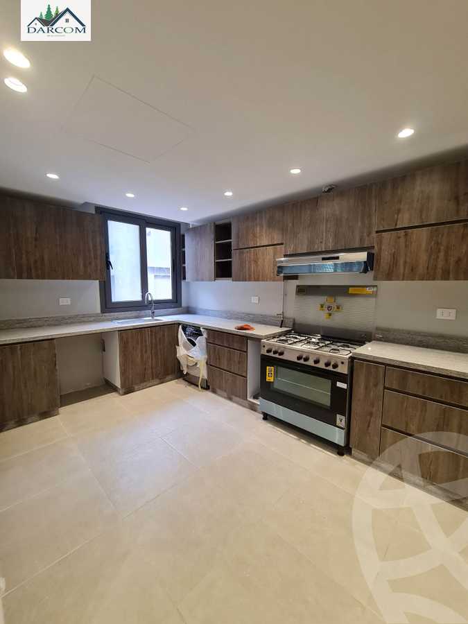 https://aqarmap.com.eg/ar/listing/4140772-for-rent-cairo-new-cairo-compounds-silver-palm