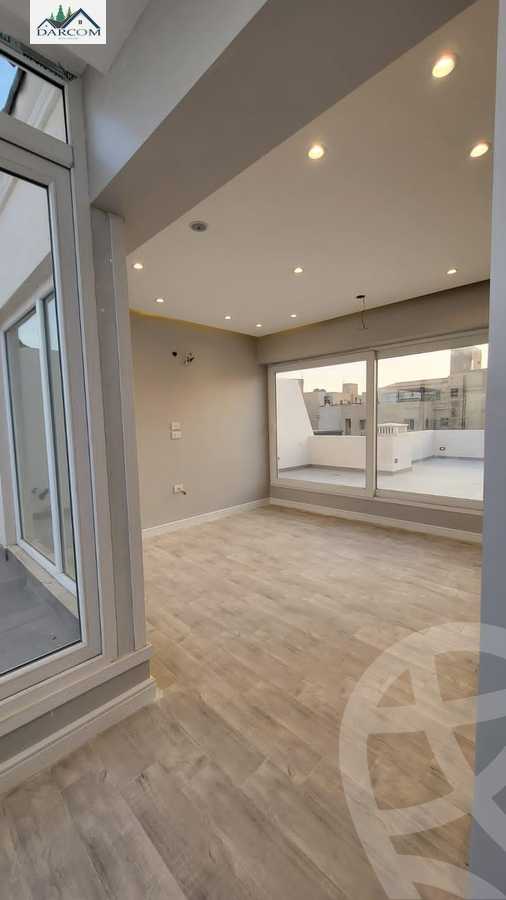 https://aqarmap.com.eg/en/listing/5010734-for-rent-cairo-new-cairo-compounds-mountain-view-hyde-park