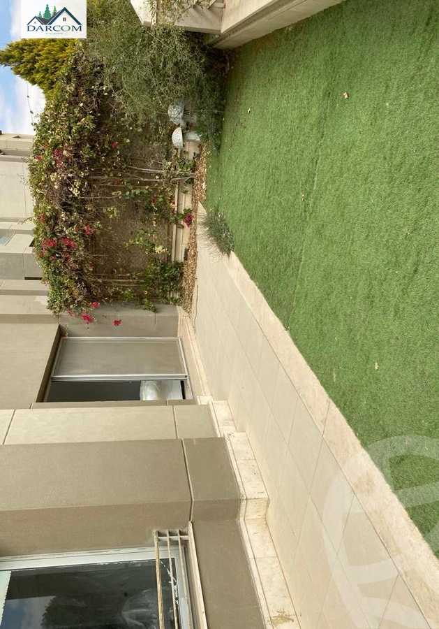 https://aqarmap.com.eg/en/listing/5016874-for-sale-cairo-new-cairo-compounds-village-gate-mall-palm-hills