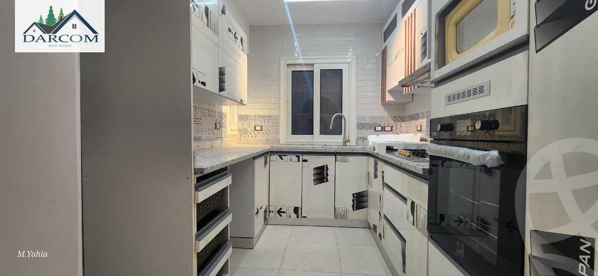 https://aqarmap.com.eg/ar/listing/5386380-for-rent-cairo-new-cairo-compounds-mountain-view-executive-residence