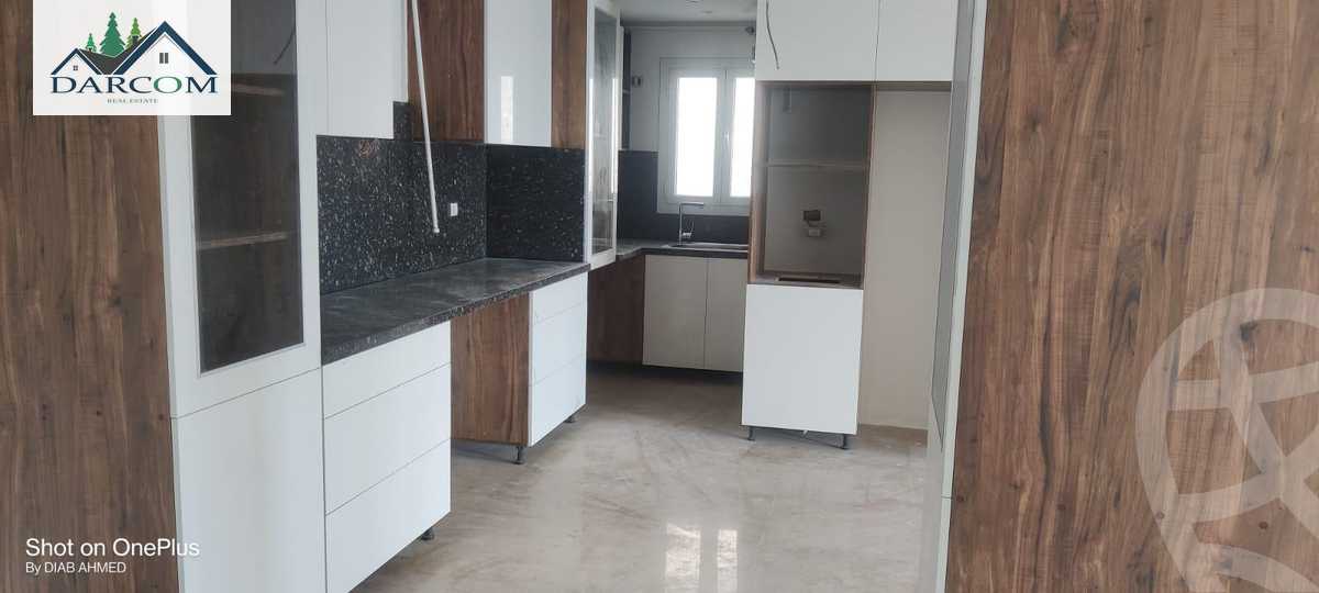 https://aqarmap.com.eg/en/listing/5696874-for-rent-cairo-new-cairo-compounds-hyde-park-centre-ville-hyde-park