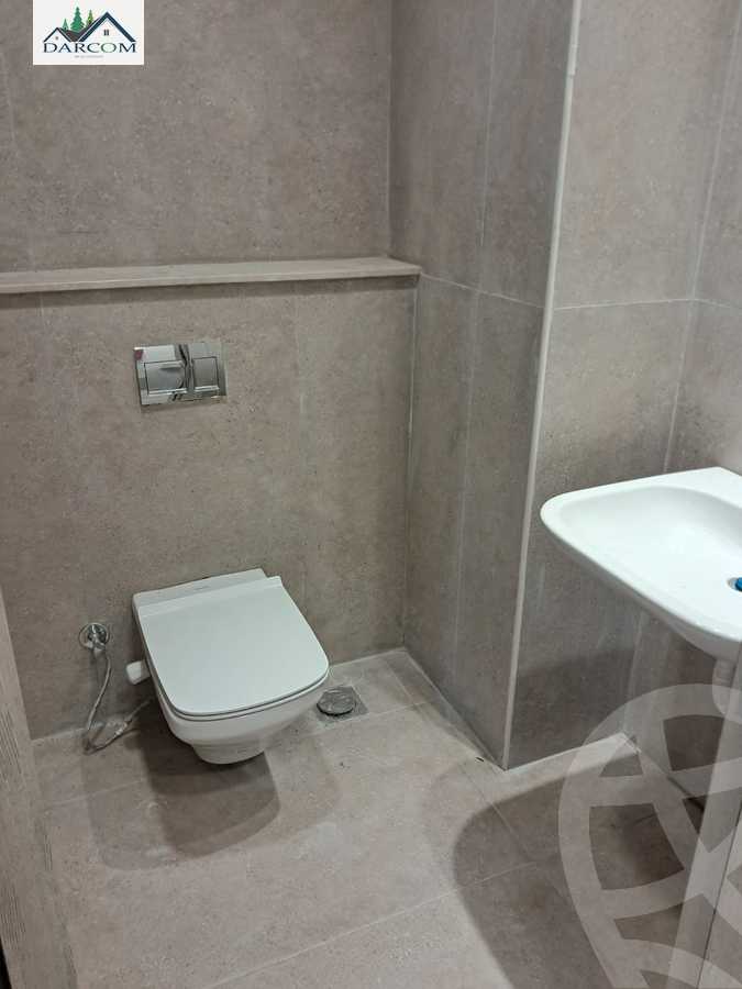 https://aqarmap.com.eg/en/listing/5864722-for-rent-cairo-new-cairo-compounds-uvenues-el-sewedy