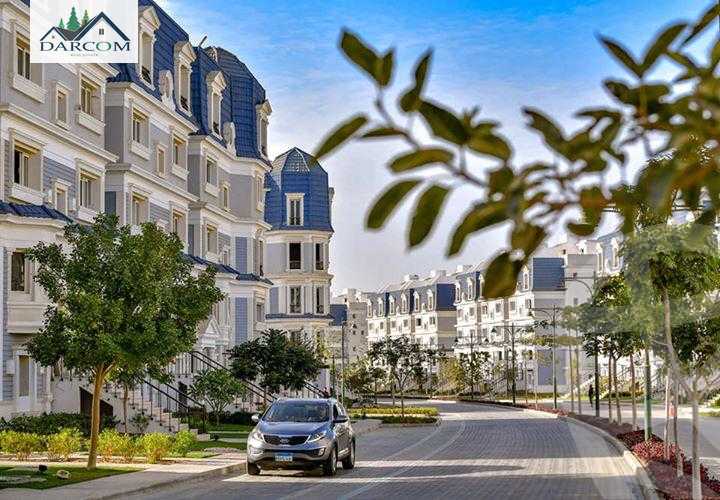 https://aqarmap.com.eg/en/listing/5877911-for-sale-cairo-new-cairo-compounds-mountain-view-hyde-park