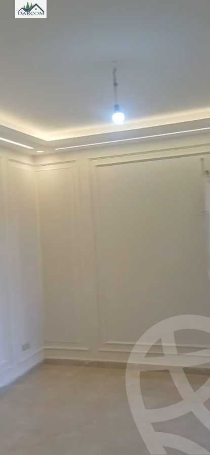 https://aqarmap.com.eg/ar/listing/5935759-for-rent-cairo-new-cairo-compounds-mountain-view-hyde-park