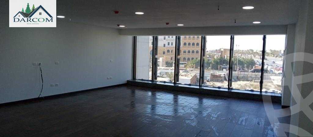 https://aqarmap.com.eg/ar/listing/5941589-for-sale-cairo-new-cairo-compounds-bwlrys-mwl
