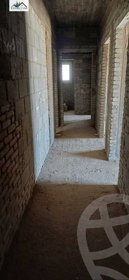 https://aqarmap.com.eg/en/listing/5949894-for-sale-cairo-new-cairo-compounds-mountain-view-hyde-park