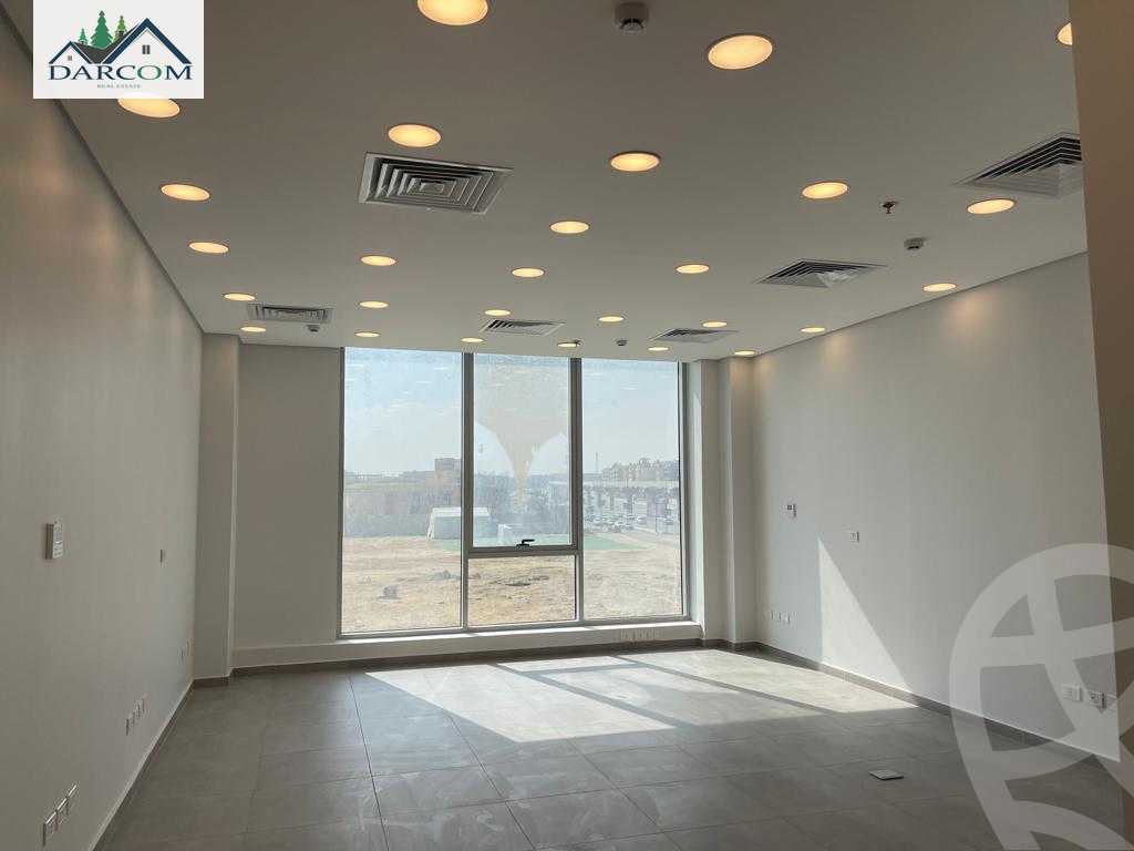https://aqarmap.com.eg/en/listing/5961640-for-rent-cairo-new-cairo-compounds-jwr-kwmyrshyl-kwmblks-makeplace