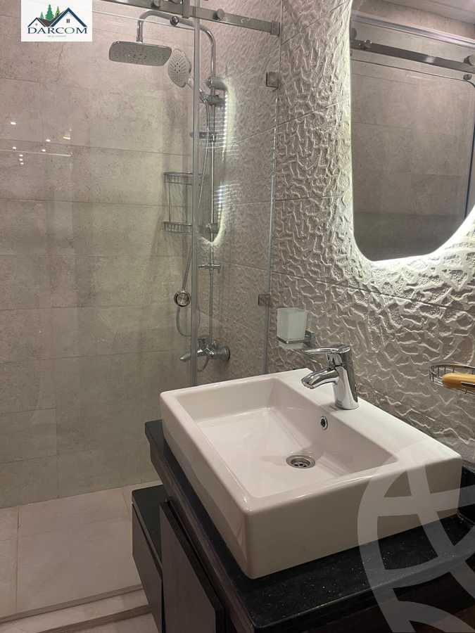 https://aqarmap.com.eg/en/listing/5961773-for-rent-cairo-new-cairo-compounds-lakeview-residence