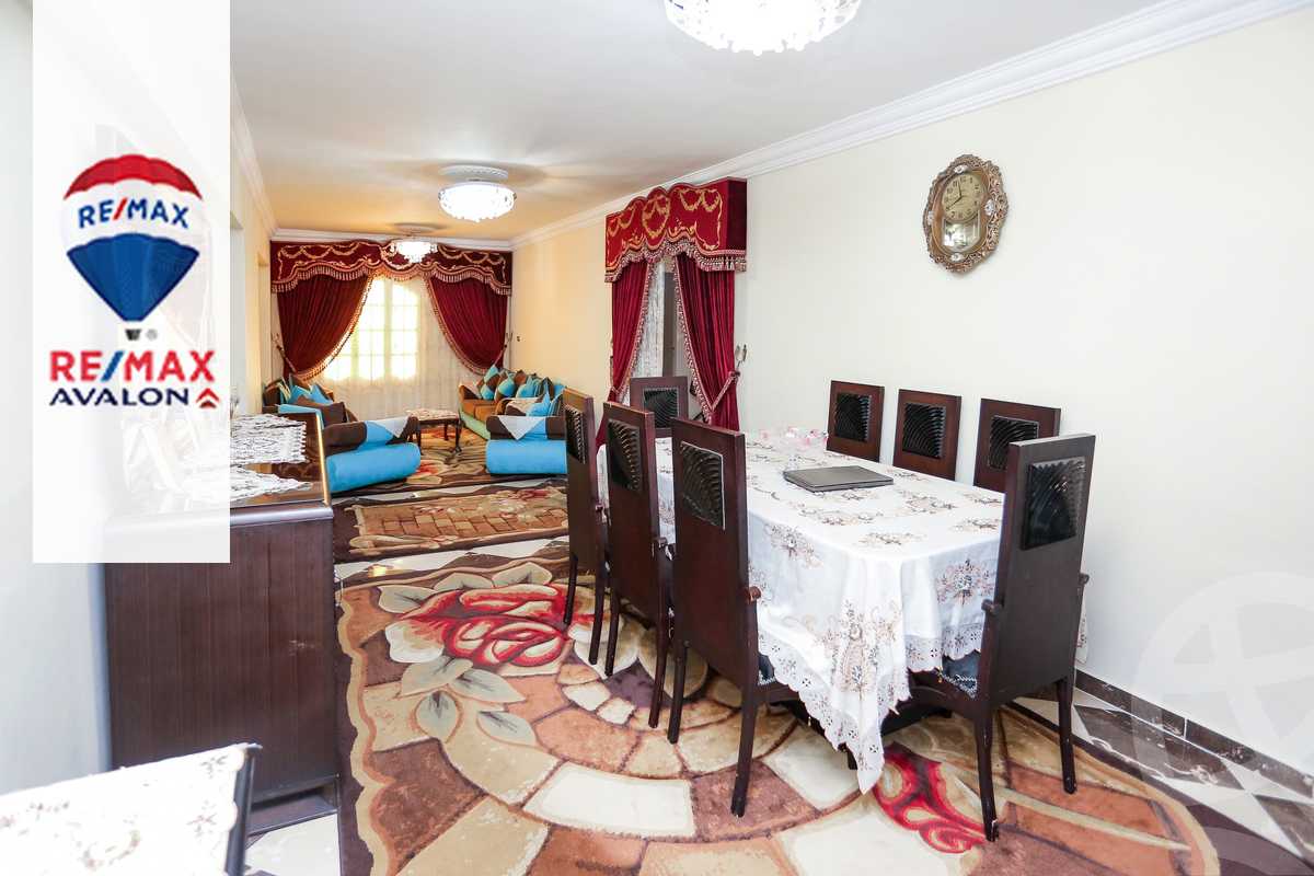 https://aqarmap.com.eg/ar/listing/2888870-for-sale-alexandria-moharram-bey-moharram-bek-st