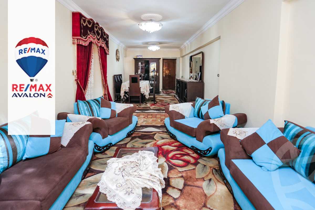https://aqarmap.com.eg/ar/listing/2888870-for-sale-alexandria-moharram-bey-moharram-bek-st