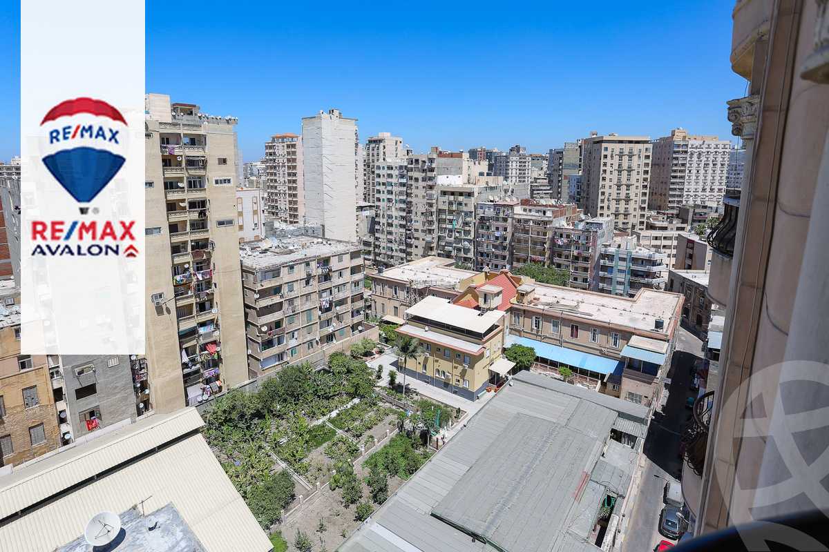 https://aqarmap.com.eg/ar/listing/2888870-for-sale-alexandria-moharram-bey-moharram-bek-st