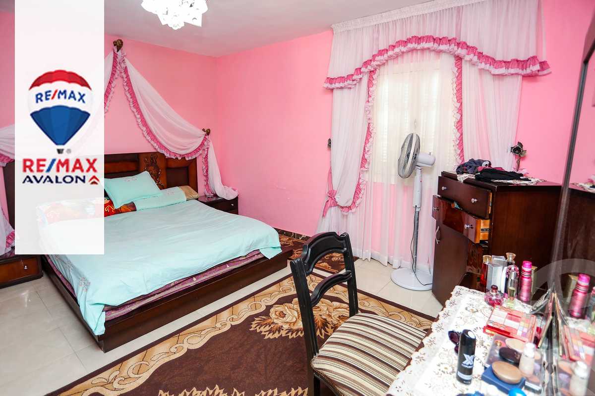 https://aqarmap.com.eg/ar/listing/2888870-for-sale-alexandria-moharram-bey-moharram-bek-st