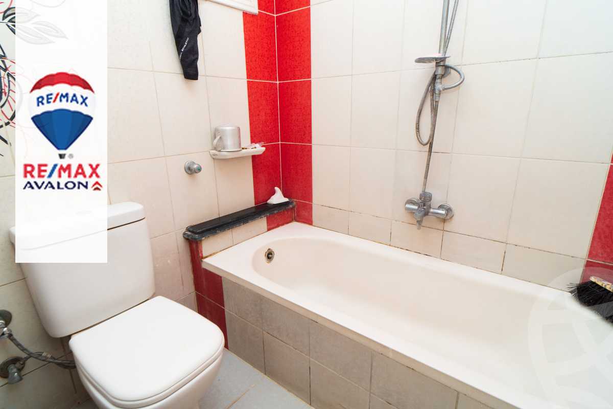 https://aqarmap.com.eg/en/listing/3800423-for-sale-alexandria-ganaklis-shr-bw-qyr-tryq-lhry