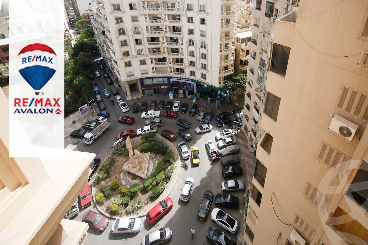 https://aqarmap.com.eg/en/listing/4029217-for-sale-alexandria-kafr-abdo-sant-giyn-st