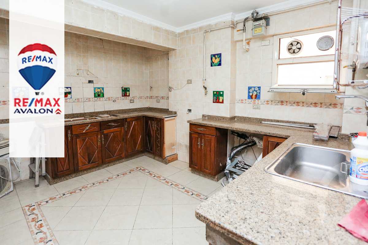 https://aqarmap.com.eg/en/listing/4070120-for-sale-alexandria-smouha-albert-al-awal-st