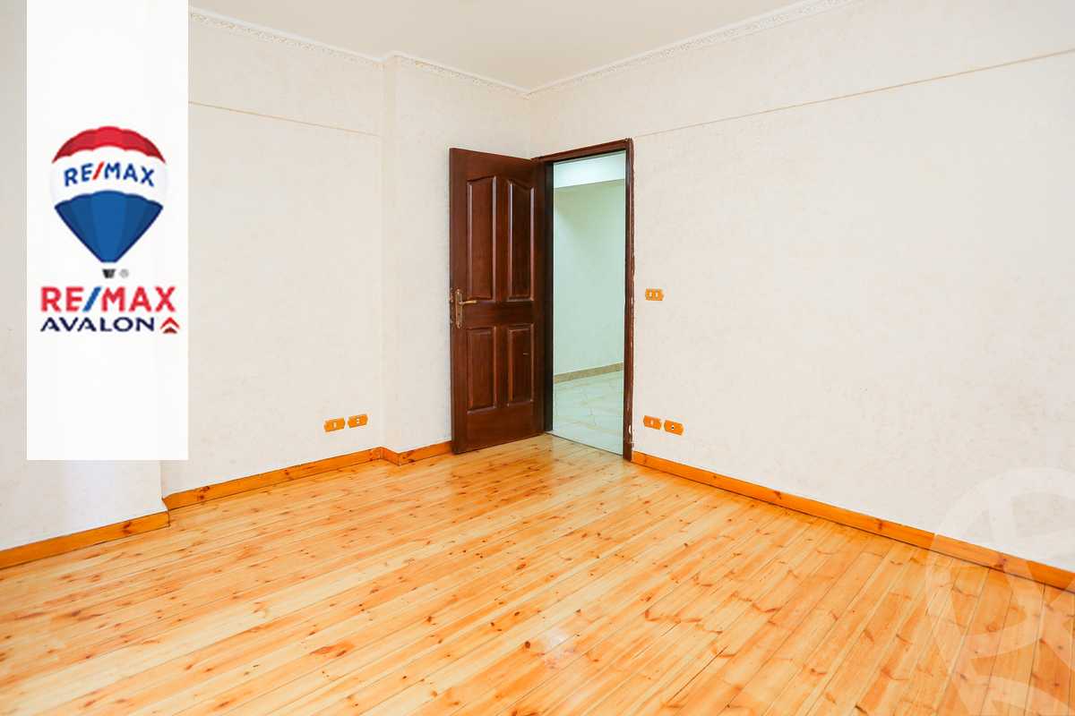https://aqarmap.com.eg/en/listing/4070120-for-sale-alexandria-smouha-albert-al-awal-st