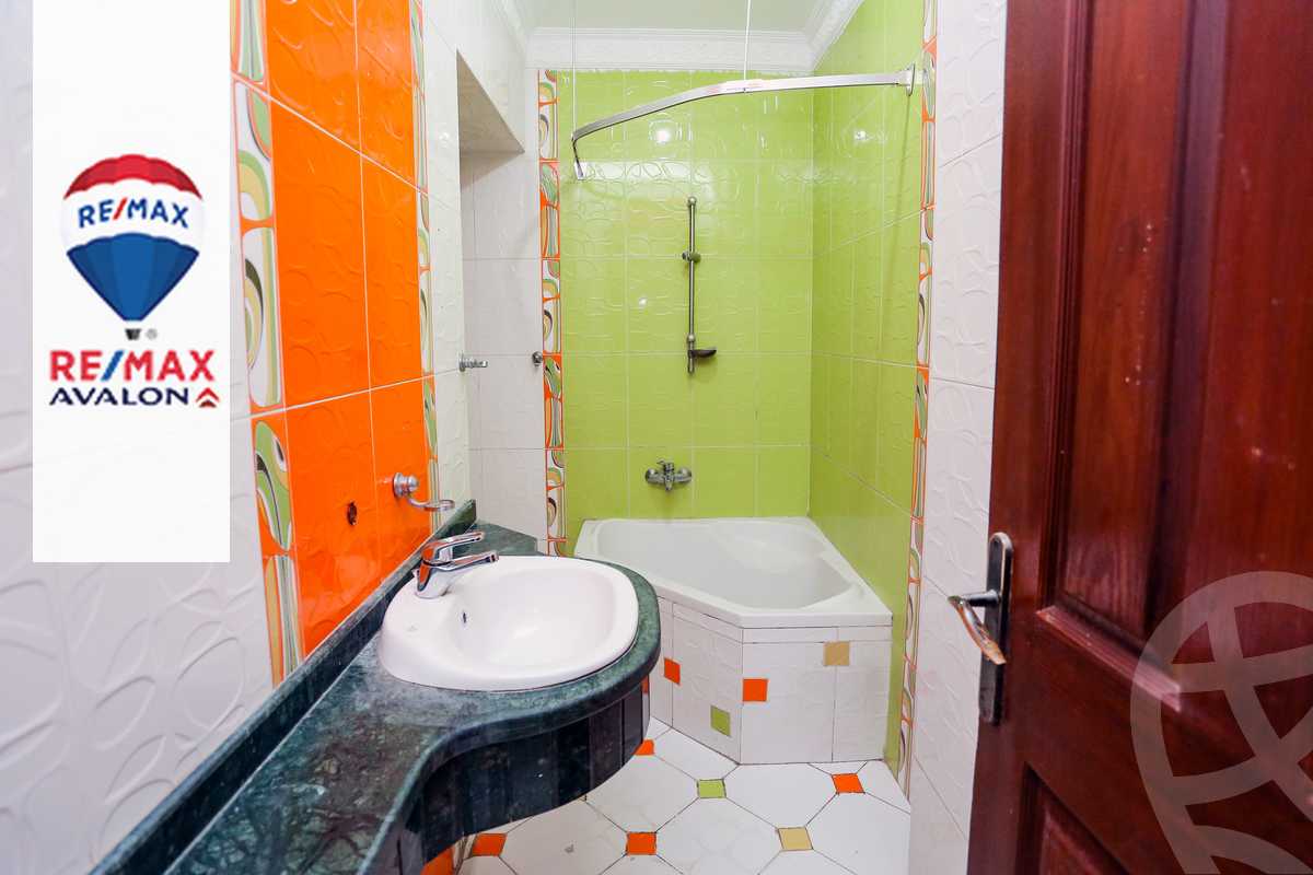 https://aqarmap.com.eg/en/listing/4070120-for-sale-alexandria-smouha-albert-al-awal-st