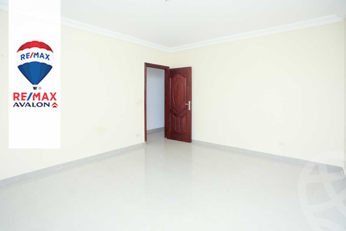 https://aqarmap.com.eg/en/listing/4076387-for-sale-alexandria-sporting-al-delta-st