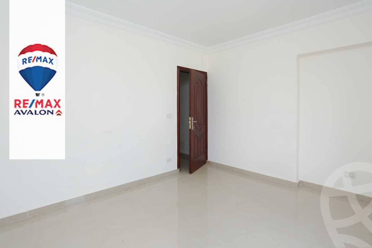 https://aqarmap.com.eg/en/listing/4076387-for-sale-alexandria-sporting-al-delta-st