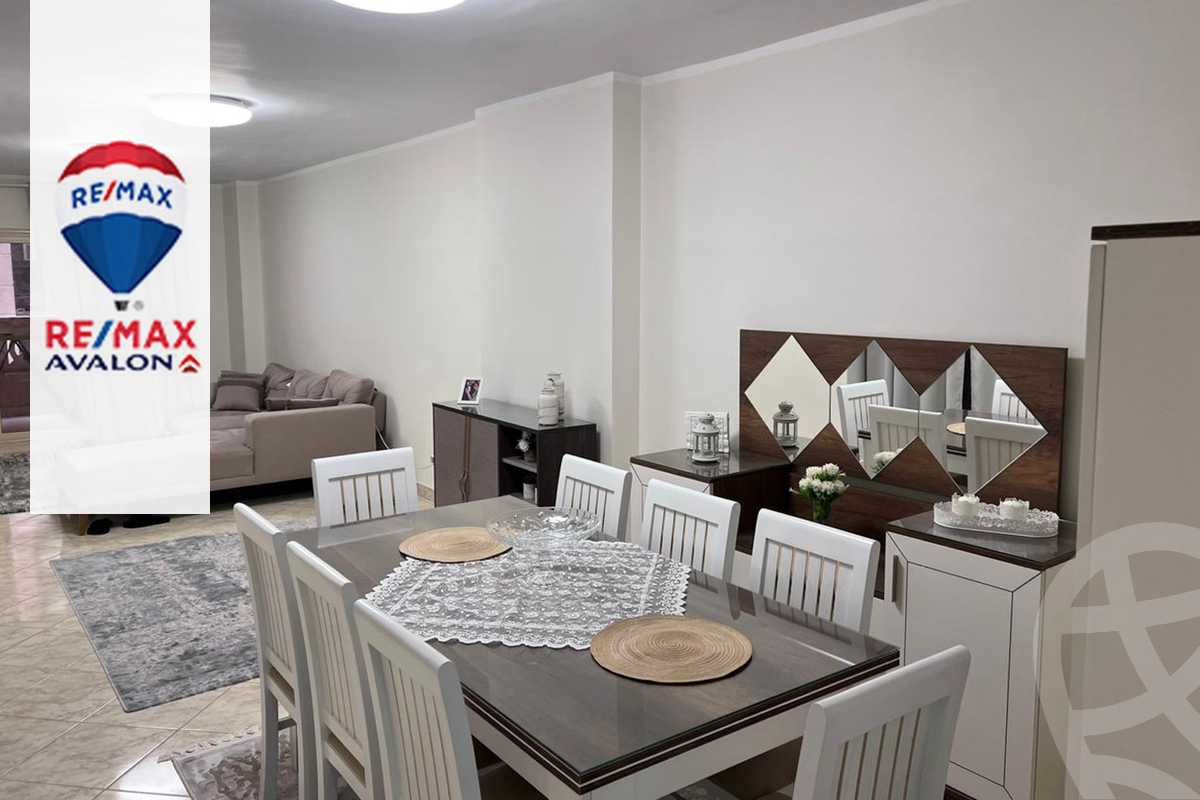 https://aqarmap.com.eg/ar/listing/4106971-for-sale-alexandria-el-montazah-compounds-royal-plaza-compound-al-halawany