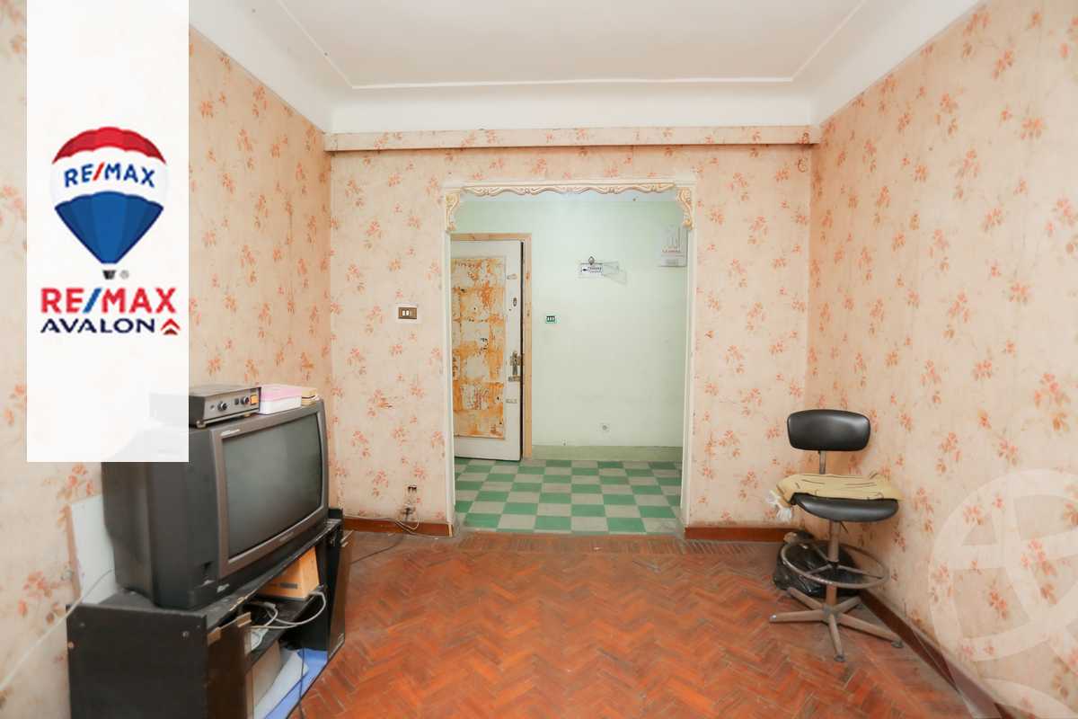 https://aqarmap.com.eg/en/listing/4206062-for-sale-alexandria-el-azarita-champollion-st