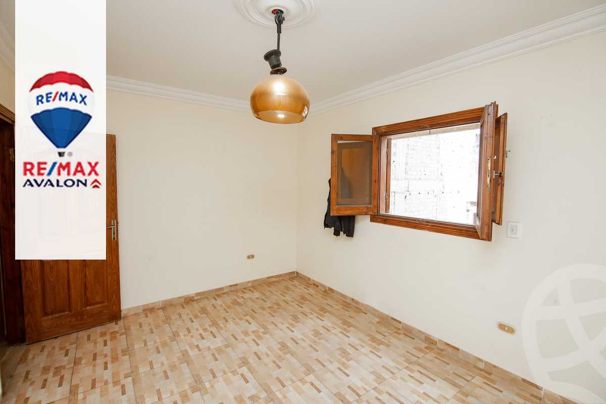https://aqarmap.com.eg/en/listing/4250615-for-sale-alexandria-el-chatby-port-said-street
