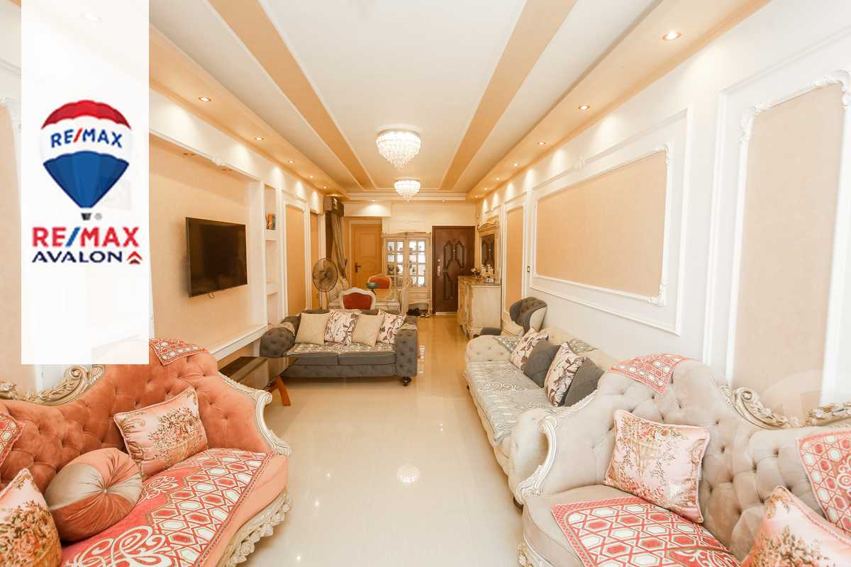 https://aqarmap.com.eg/en/listing/4292852-for-sale-alexandria-sn-styfnw-abd-el-salam-aref-st