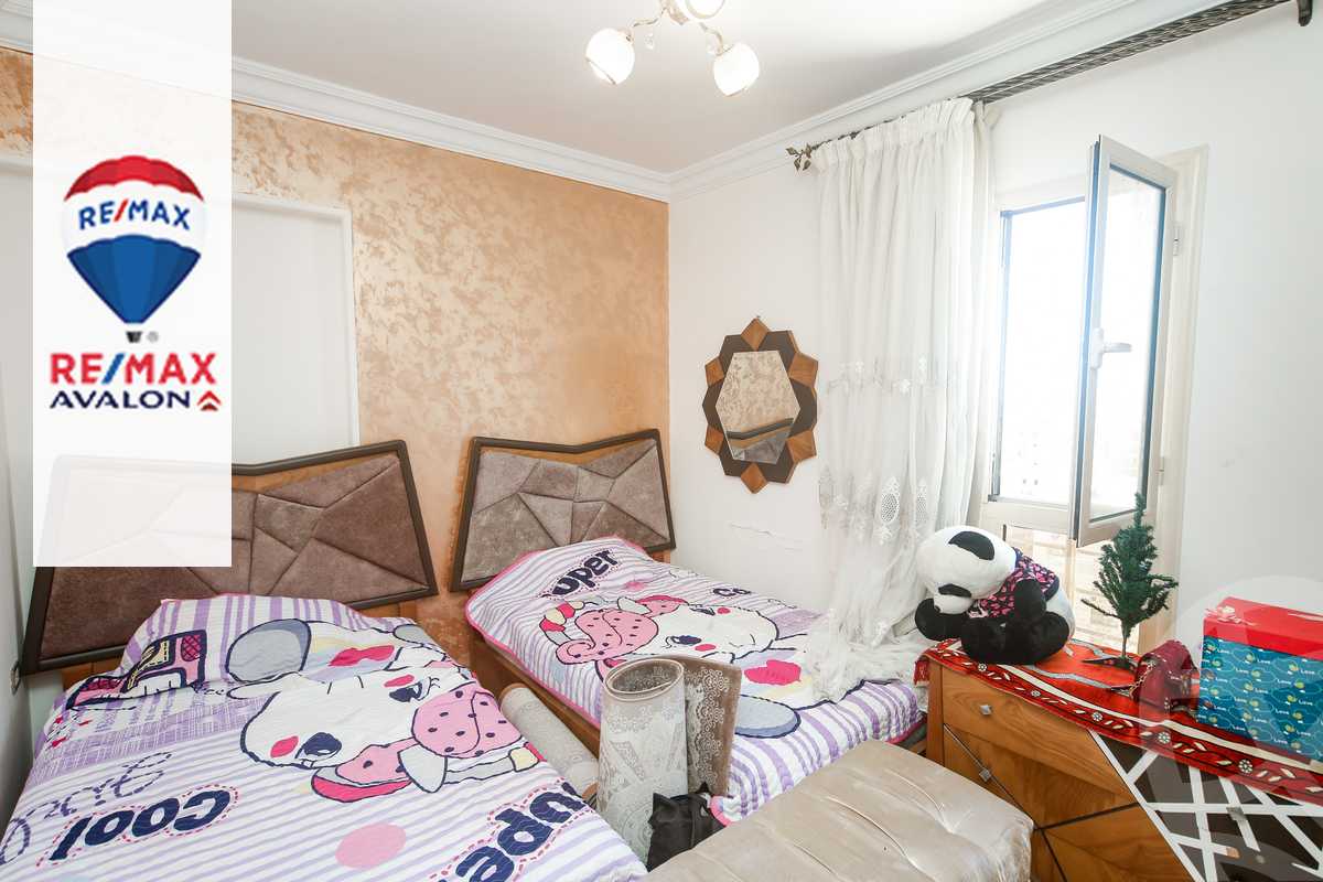 https://aqarmap.com.eg/en/listing/4292852-for-sale-alexandria-sn-styfnw-abd-el-salam-aref-st