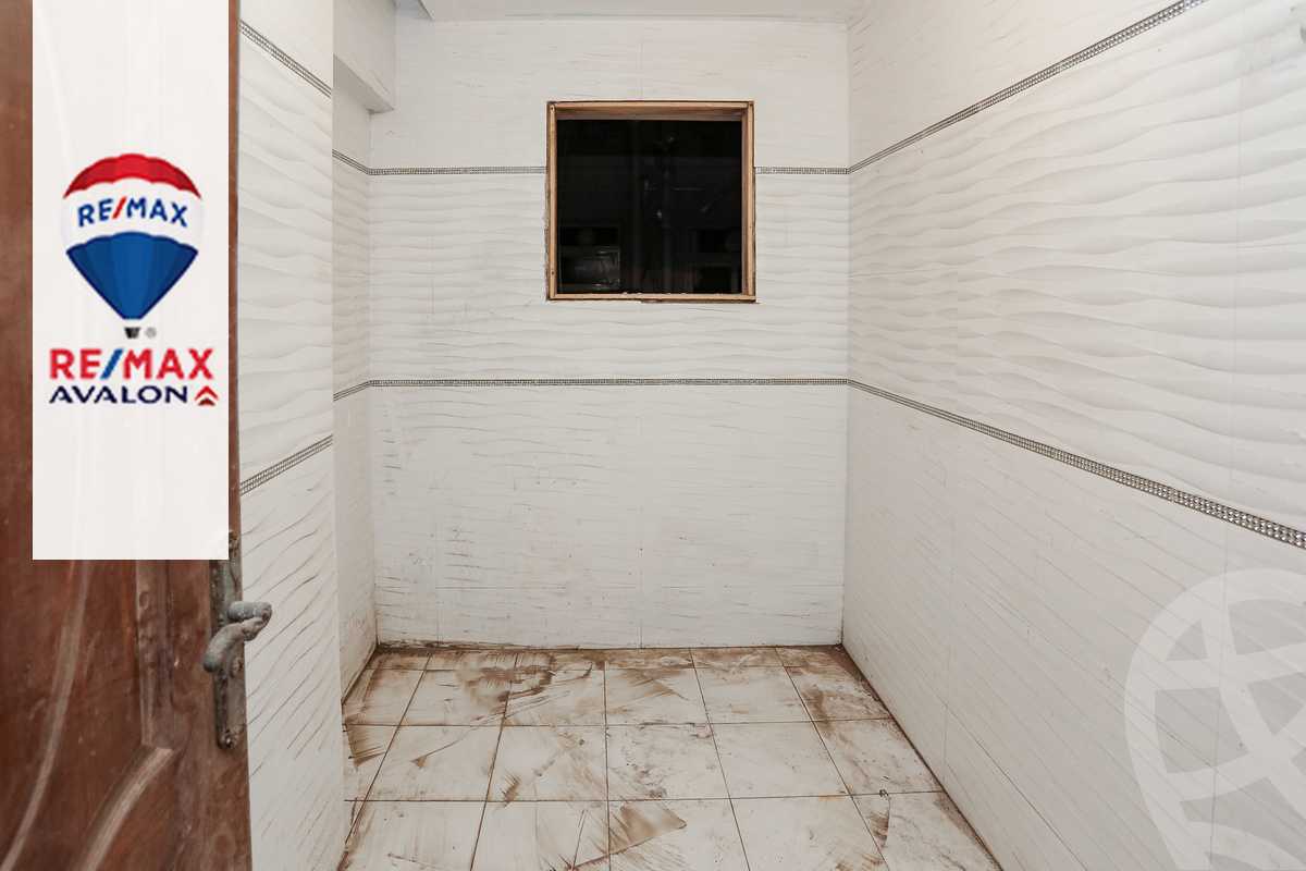 https://aqarmap.com.eg/en/listing/4298706-for-sale-alexandria-zezenia-malak-hefni-st