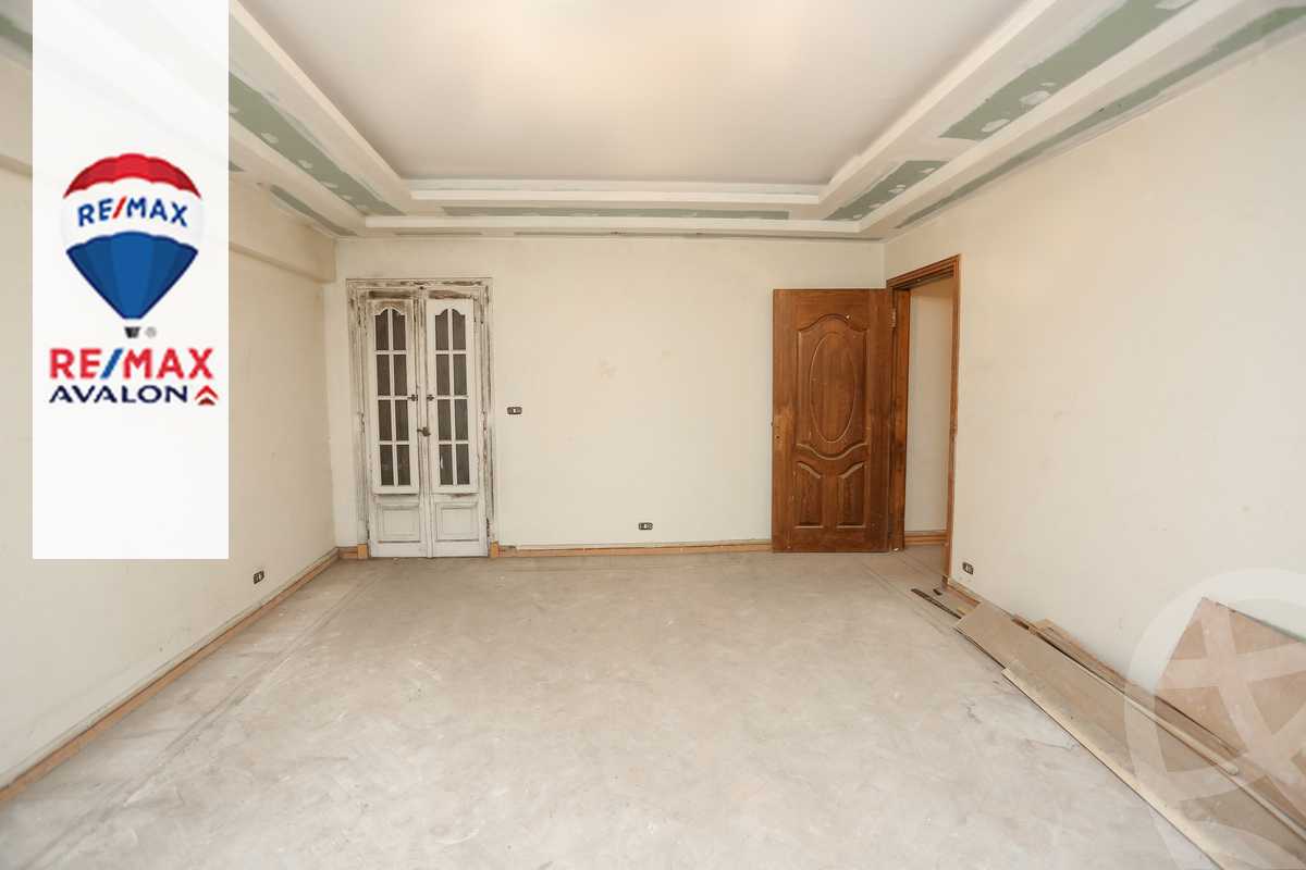 https://aqarmap.com.eg/en/listing/4298706-for-sale-alexandria-zezenia-malak-hefni-st