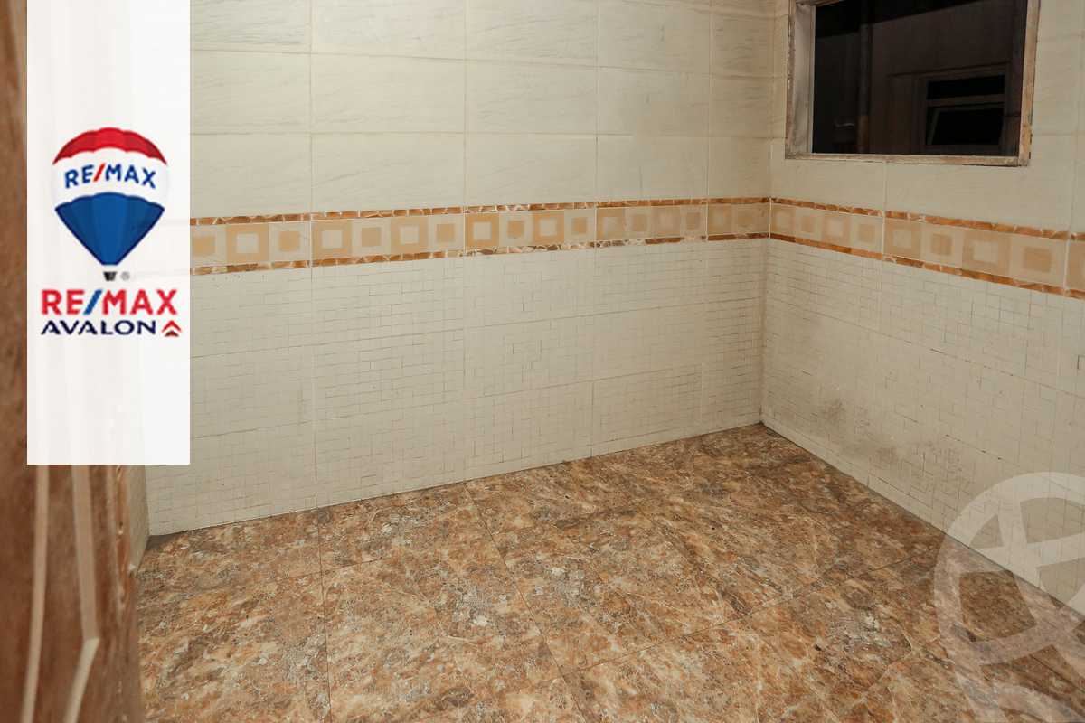 https://aqarmap.com.eg/en/listing/4298706-for-sale-alexandria-zezenia-malak-hefni-st