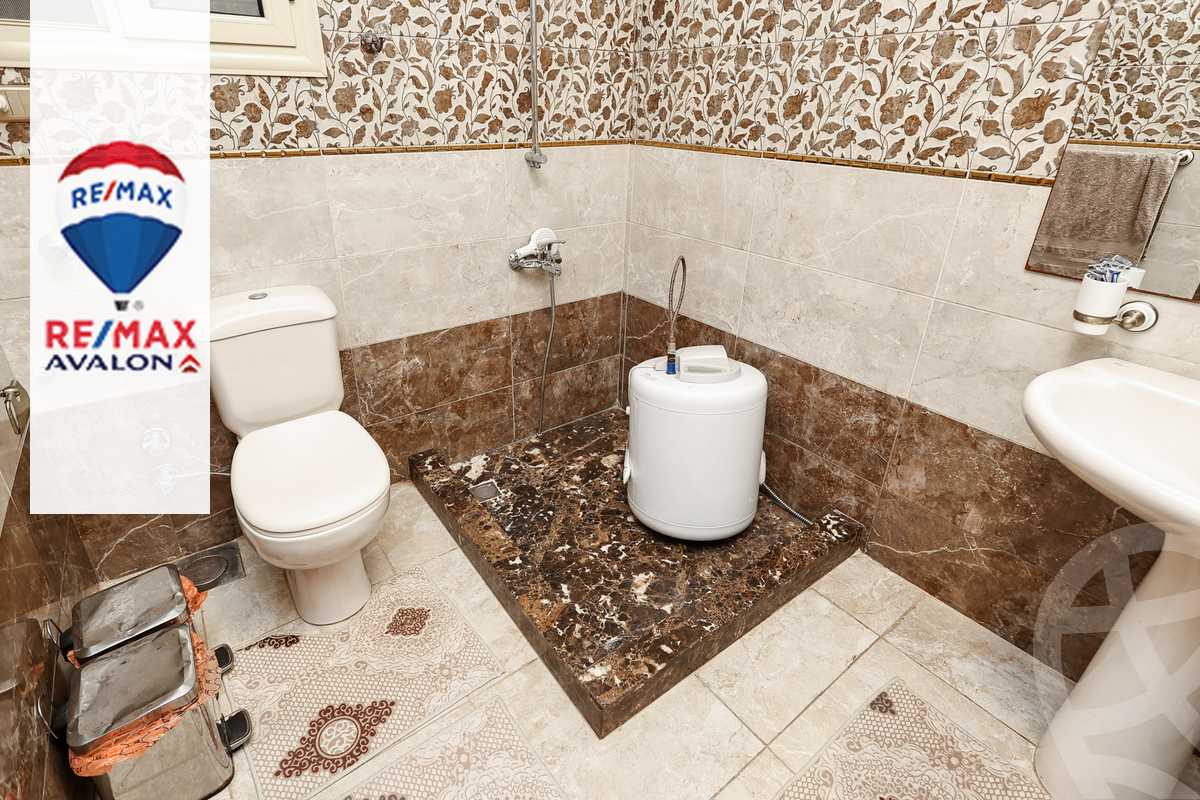 https://aqarmap.com.eg/ar/listing/4344863-for-sale-alexandria-zezenia-abd-el-salam-aref-st