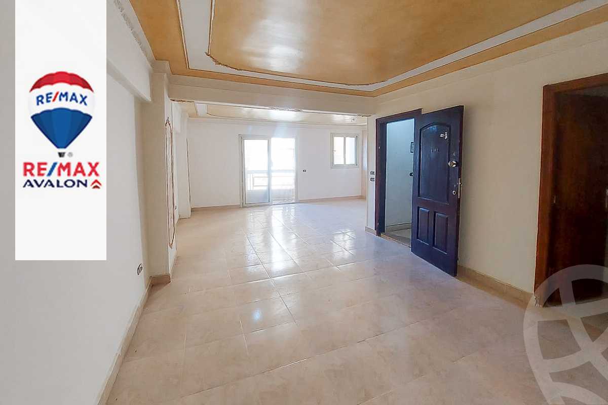 https://aqarmap.com.eg/en/listing/4378682-for-rent-alexandria-lauran-shaarawy-st
