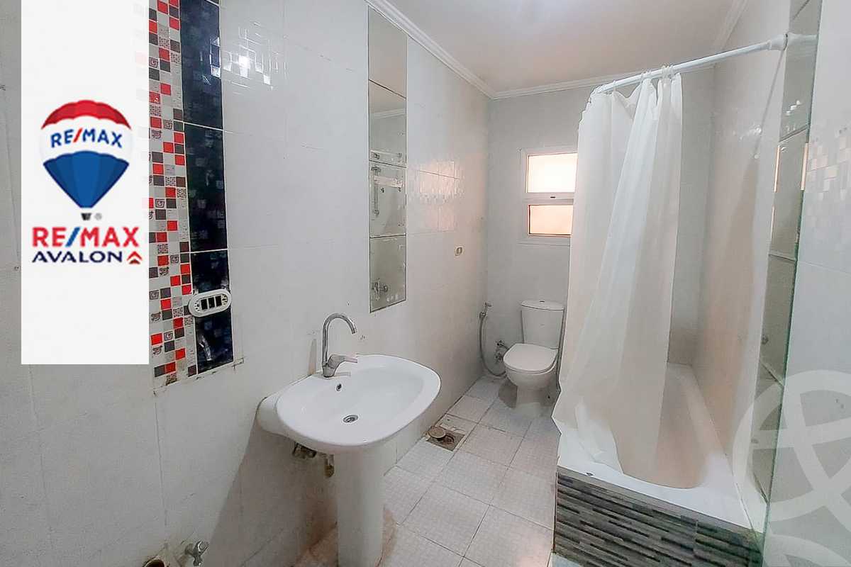 https://aqarmap.com.eg/en/listing/4378682-for-rent-alexandria-lauran-shaarawy-st